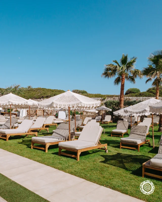 Comfort e benessere sotto il sole del sud.
𝐌𝐚𝐜𝐫𝐚𝐦𝐞̀ - 𝐀𝐩𝐮𝐥𝐢𝐚𝐧 𝐁𝐞𝐚𝐜𝐡 𝐄𝐱𝐩𝐞𝐫𝐢𝐞𝐧𝐜𝐞 🌊

Info e prenotazioni al link in bio
____

📞 +39.371 52 22 337 (Beach Club) ⛱
📞 +39.371 53 53 009 (Events) 🪩
📞 +39.080 51 24 891 (Restaurant) 🍽

💻 www.macramemonopoli.it
📍 Via Procaccia, 58 a Monopoli

#macramèmonopoli #beach #monopoli #puglia