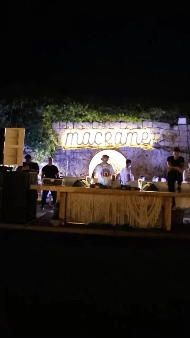𝐌𝐚𝐜𝐫𝐚𝐦𝐞̀ – Apulian Beach Experience ✨
Rivivi la magia di 𝐀𝐁𝐑𝐀𝐂𝐀𝐃𝐀𝐁𝐑𝐀 | sabato 5 Luglio

🎶 Ogni sabato lasciati coinvolgere dal ritmo delle migliori selezioni musicali e preparati a vivere un’estate di musica e divertimento

Info e prenotazioni:
𝐁𝐞𝐚𝐜𝐡 𝐂𝐥𝐮𝐛: https://bit.ly/3S18AyN
𝐑𝐢𝐬𝐭𝐨𝐫𝐚𝐧𝐭𝐞: https://bit.ly/4m616IQ
𝐄𝐯𝐞𝐧𝐭𝐢: macramemonopoli.it/eventi/
____
📞 +39.371 52 22 337 (Beach Club) ⛱
📞 +39.371 53 53 009 (Events) 🪩
📞 +39.080 51 24 891 (Restaurant) 🍽
💻 www.macramemonopoli.it
📍 Via Procaccia, 58 a Monopoli